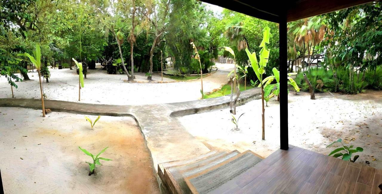 Kin Resort Lodge Maya Beach ภายนอก รูปภาพ