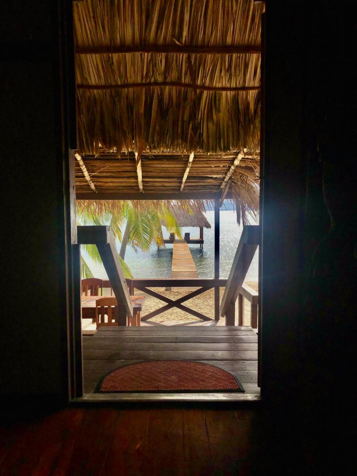 Kin Resort Lodge Maya Beach ภายนอก รูปภาพ