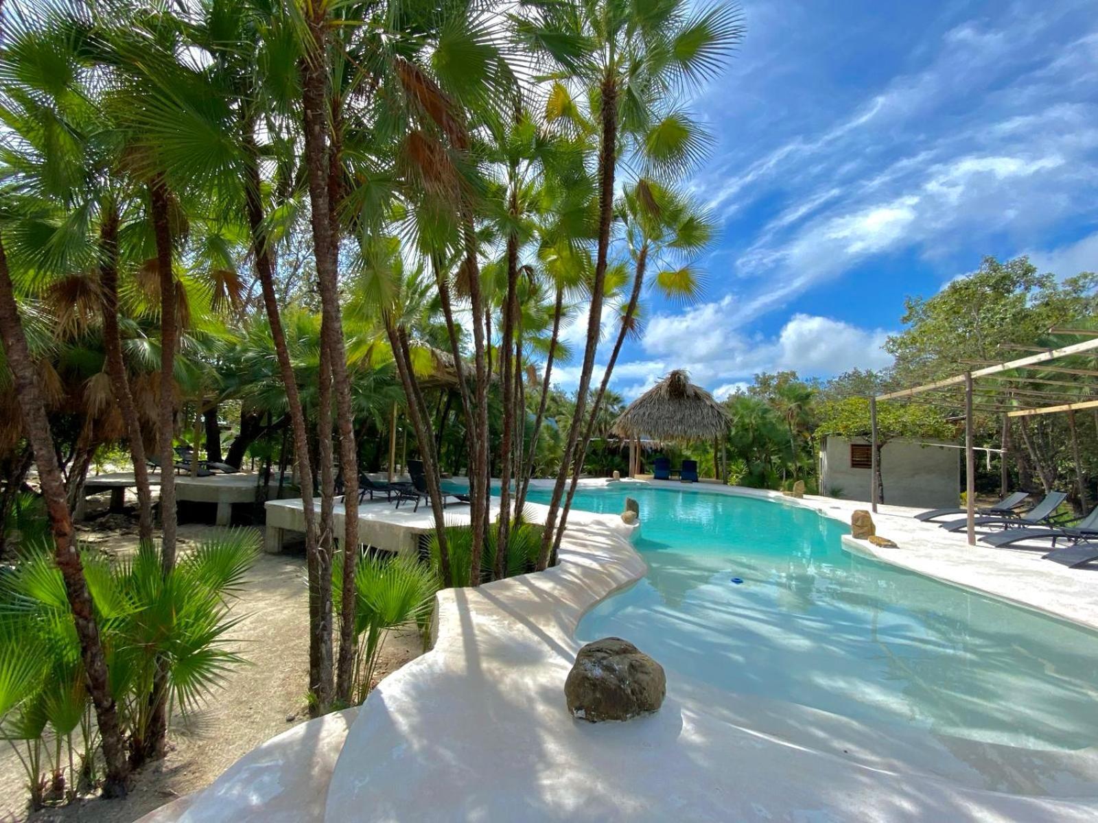 Kin Resort Lodge Maya Beach ภายนอก รูปภาพ