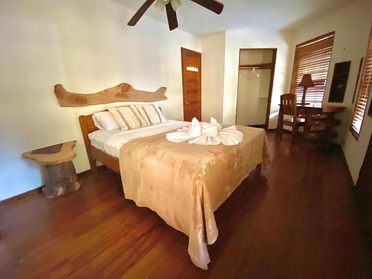 Kin Resort Lodge Maya Beach ภายนอก รูปภาพ